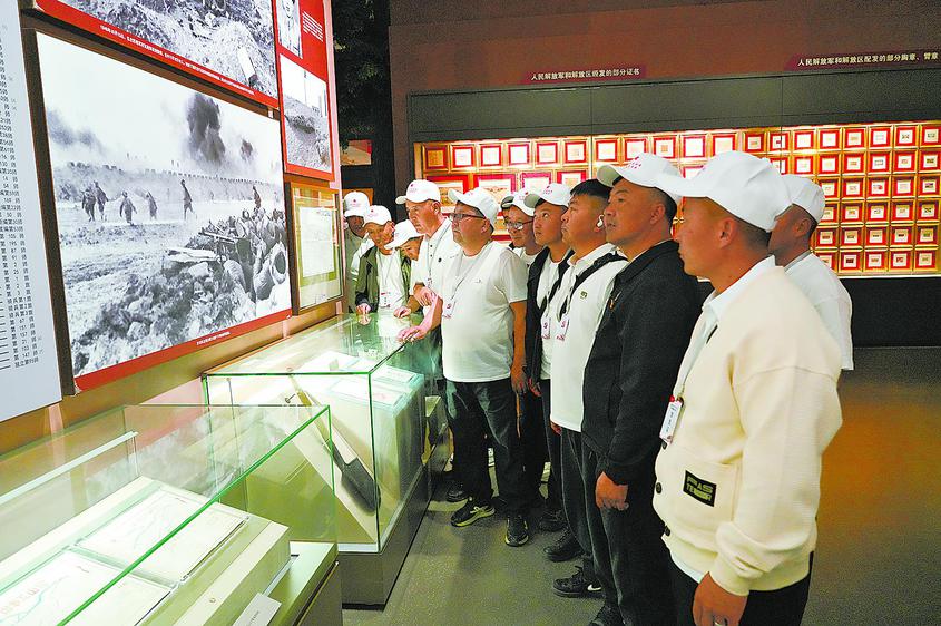 克州多措并举开展爱国主义教育凝聚戍边合力