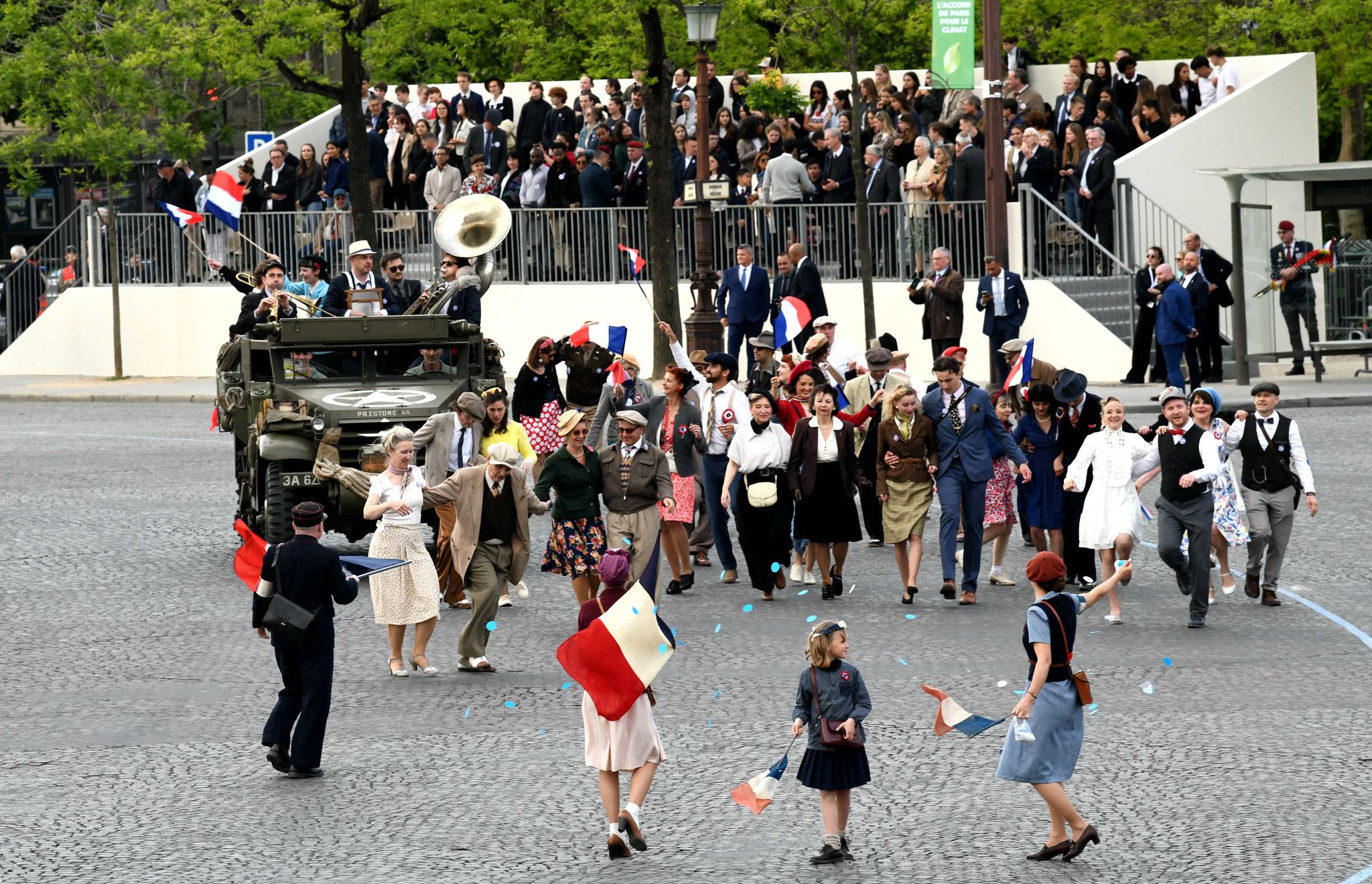 Ceremony commemorating 80th anniv. of WWII victory in Europe held across Europe
