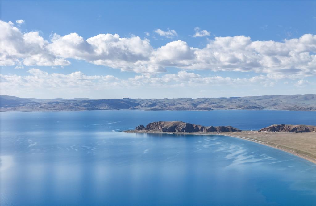 Summer scenery of Namtso Lake in Xizang