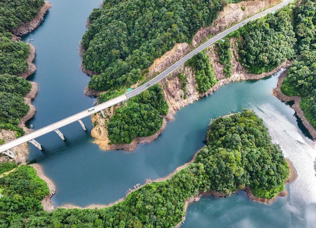Reservoir reveals beautiful natural ecology in Guangxi