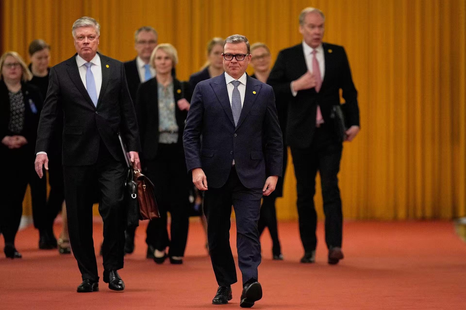Finland's Prime Minister Petteri Orpo, center, leads a Finnish delegation at the Great Hall of the People in Beijing, China, Tuesday, Jan. 27, 2026.  (Photo: VCG)