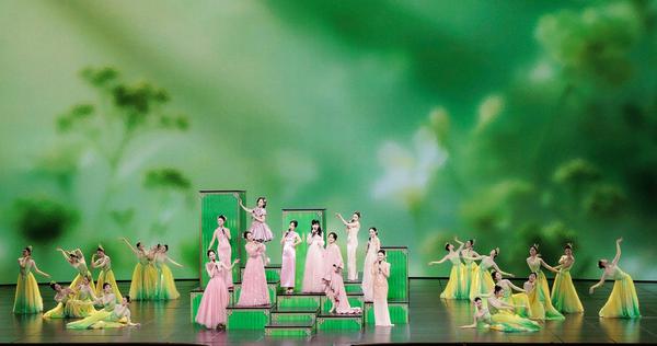 &nbsp;The China Media Group wraps up the fourth rehearsal of its highly anticipated 2026 Spring Festival Gala on Feb 8. [Photo provided to chinadaily.com.cn]