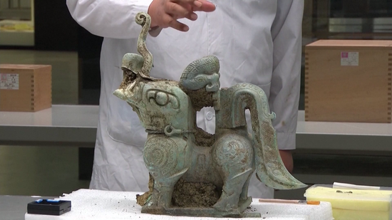 Bronze beast with wings unearthed at Sanxingdui Ruins site