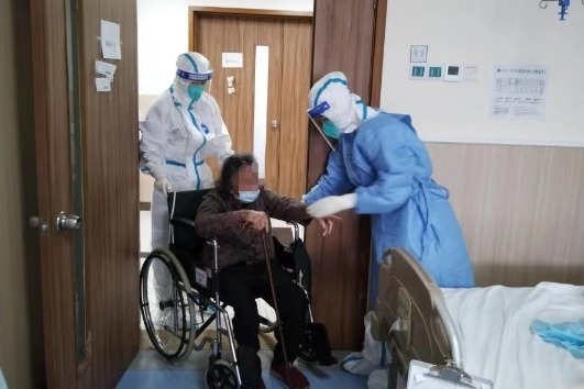 101-year-old Chinese COVID-19 patient cured after 5 days in hospital