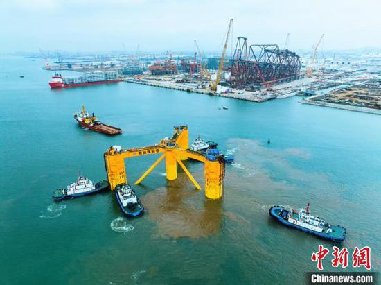 China makes huge progress in outer sea floating wind power
