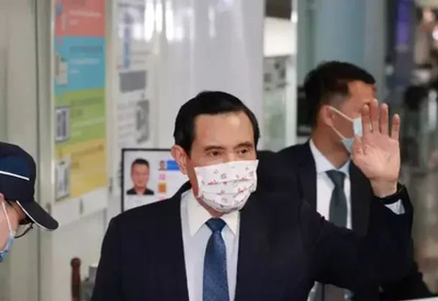 Former Taiwan leader Ma Ying-jeou arrives in Chinese mainland