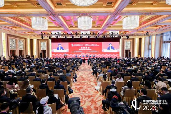International community needs China more than ever: CEOs at China Development Forum 2023