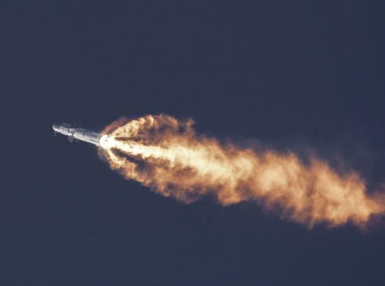 SpaceX confirms initiating termination command after rocket losing control