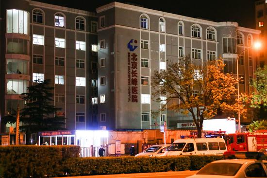 Survivors recount escape from blaze