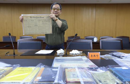 98 items of evidence related to Nanjing Massacre donated