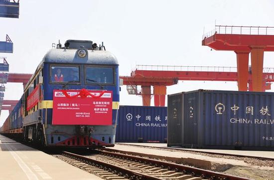 Southern Shanxi launches first freight train to Central Asia