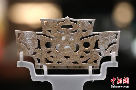 Exhibition in Shanghai highlights civilizations of Songze and Liangzhu
