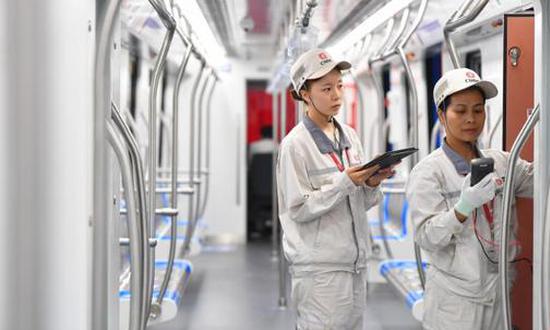 Mexico City Metro Line 1, renovated by a Chinese company, restarts operation