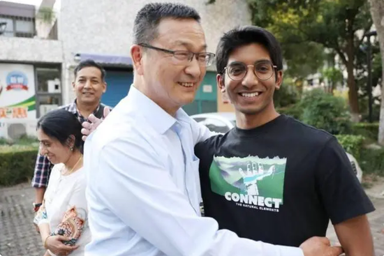 Indian man visits Chinese doctor after 18 years: He helped me out of despair