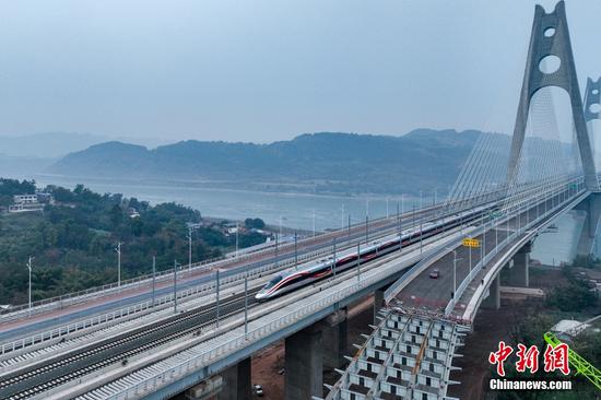 Three new high-speed railways put into operations in China