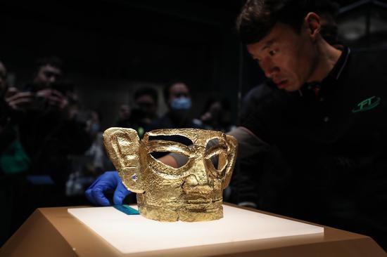 Relics from Sanxingdui Ruins to be exhibited in Shanghai
