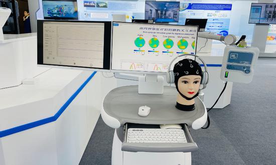 A brain computer interface (BCI) system is on display at the 2023 World Intelligence Congress in Tianjin on May 18, 2023. (Photo: Chi Jingyi/GT)