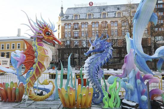 Chinese dragon is not scary, says former senior UN official
