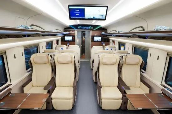 'Premium first-class' seats offered on bullet trains