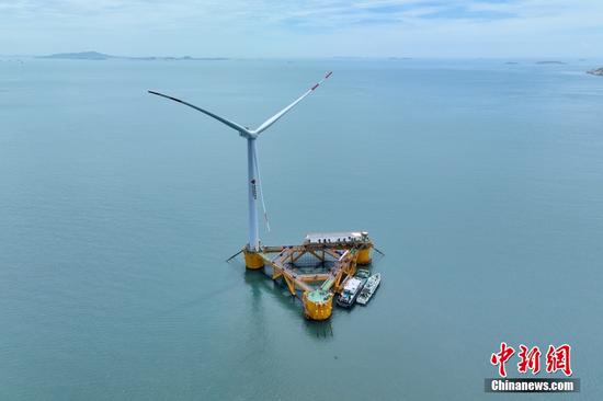 Offshore wind farm connected to grid for power generation