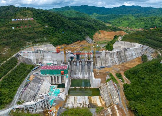 Maiwan Water Conservancy project capped in Hainan