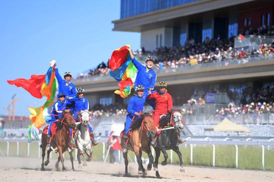 Gesar horse racing festival celebrated in Gansu