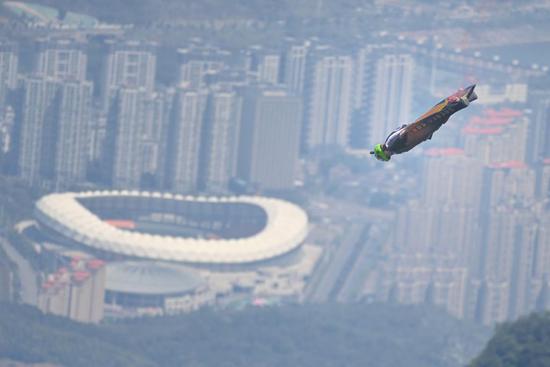 Wingsuit Flying World Championship held in Hunan