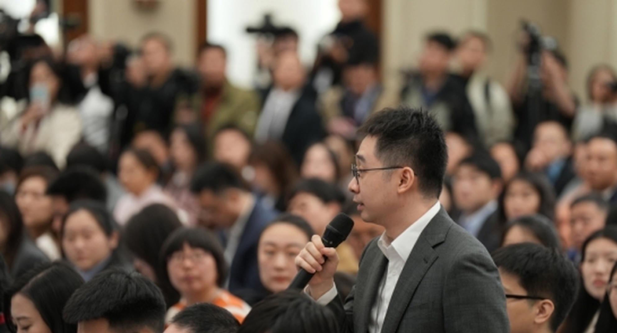 NPC spokesperson expresses confidence in future of China's economy