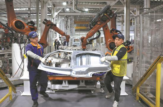 NBS: Economy on track to sustain recovery momentum