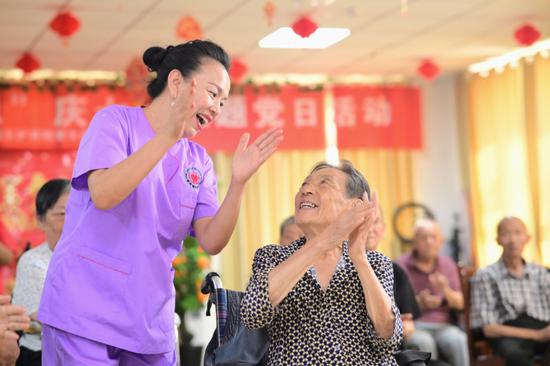 National guideline for elderly care established