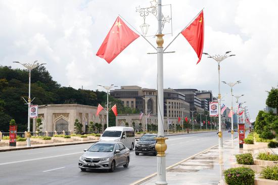 Xi calls for deepening China-Malaysia friendship in signed article