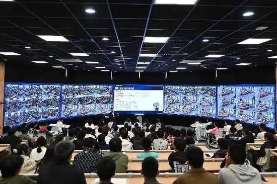 AI-empowered schools gain pace