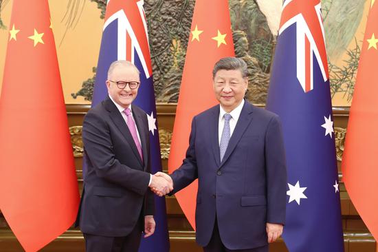 Xi meets Australian PM in Beijing