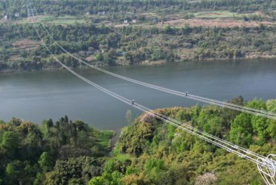 Power grid maintenance enters new era with drone inspection in Tongliao