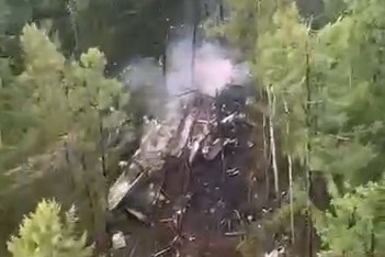Xi extends condolences to Putin over plane crash