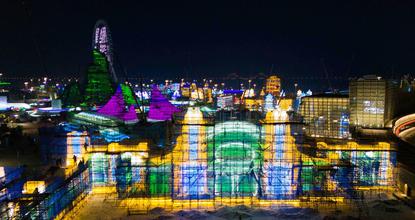 Main tower of 27th Harbin Ice and Snow World topped out in NE China