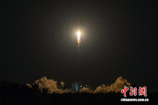 Shijian-29A and Shijian-29B satellites successfully launched into orbit by modified Long March-7 rocket. (Photo: China News Service/ Luo Yunfei)