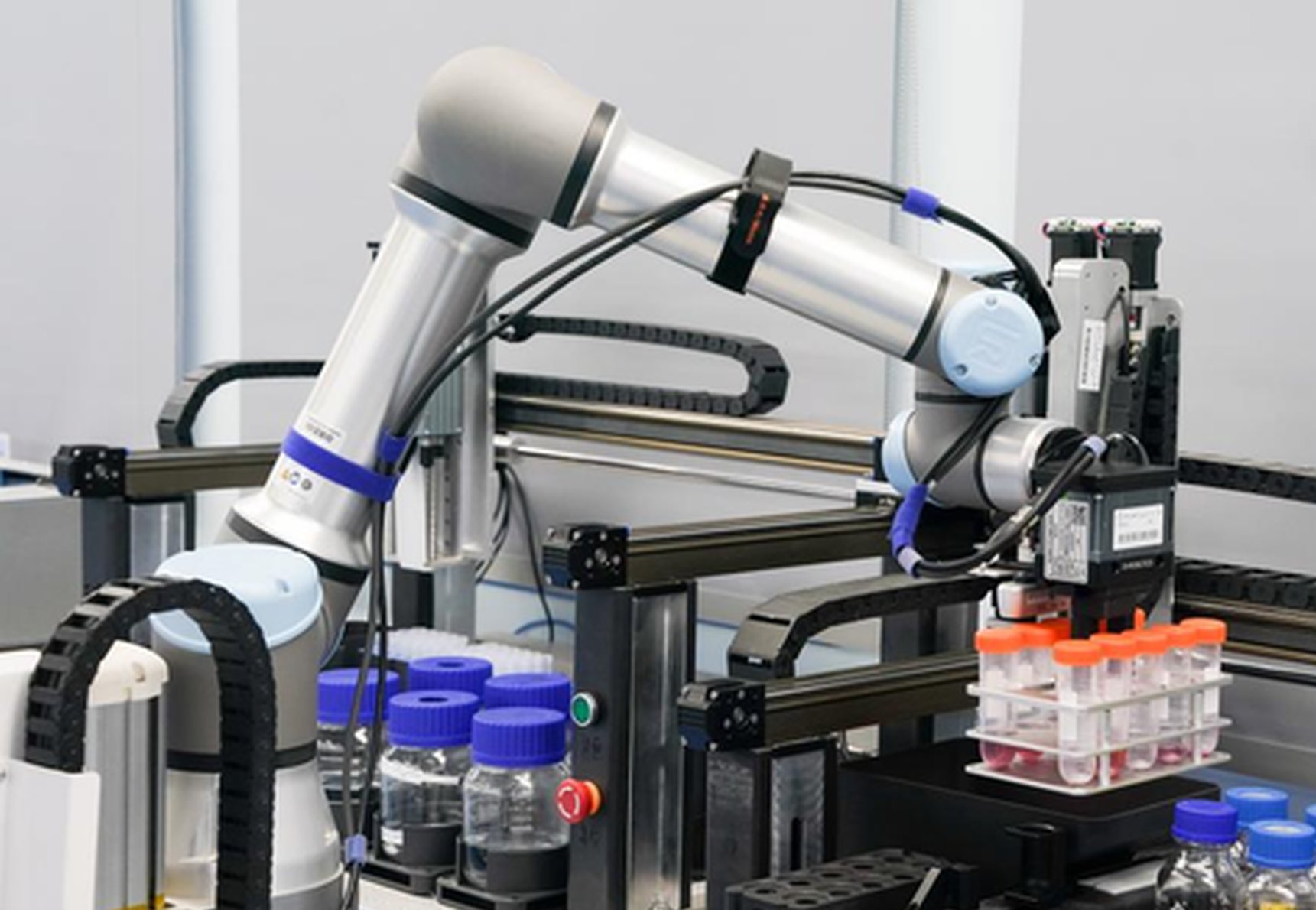 Chinese scientists make major breakthrough in scalable quantum networks