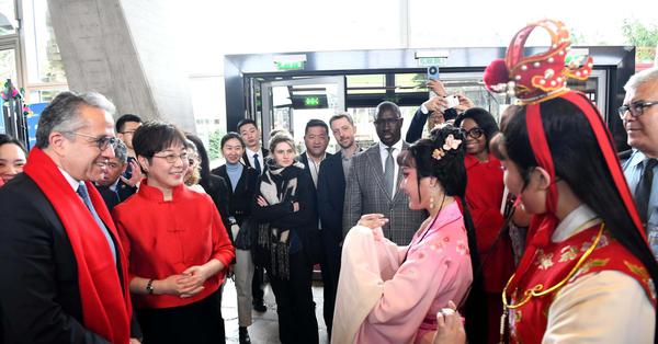 Spring Festival temple fair held at UNESCO headquarter in Paris