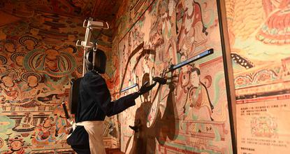 Robot craze sweeps Lanzhou in northwest China