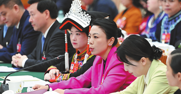 World's highest bridge elevates tourism