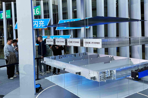 BYD's second-generation Blade Battery packs attract visitors at an event in Shenzhen, Guangdong province, on March 6, 2026. (Photo/chinadaily.com.cn)