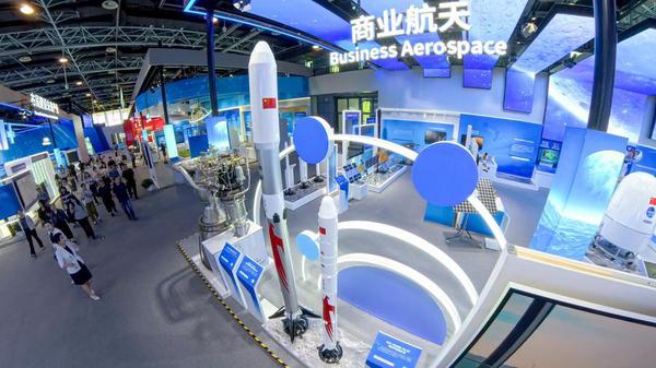Visitors learn about products of business aerospace enterprises at the Zhongguancun Exhibition Center in Beijing, capital of China, June 20, 2025. (Xinhua/Ju Huanzong)