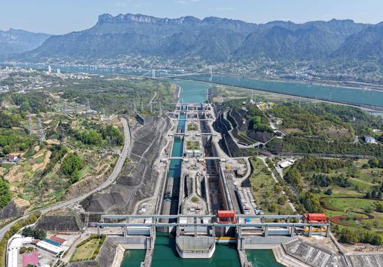 Cargo throughput via Three Gorges Dam reaches 2.3 bln metric tons by end of March