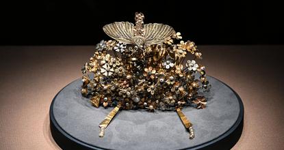 Cultural relics from Sui Dynasty on display in Beijing