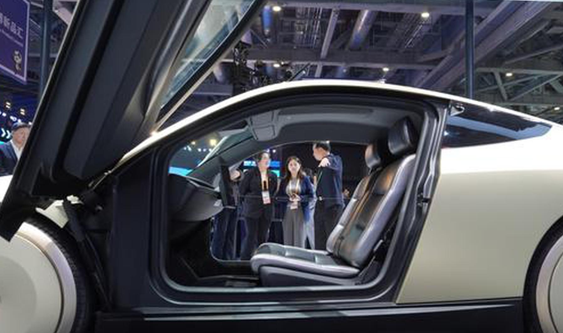 Tesla reports higher Q1 revenue, profit