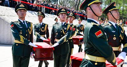 Remains of 12 Chinese martyrs from Korean War buried in homeland