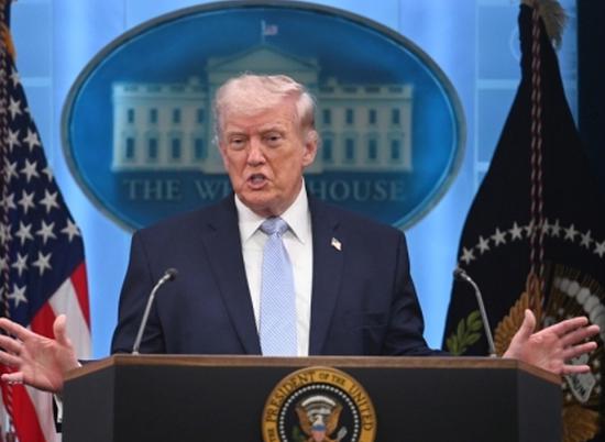 U.S.Senate Republicans block measure to stop Trump from attacking Cuba