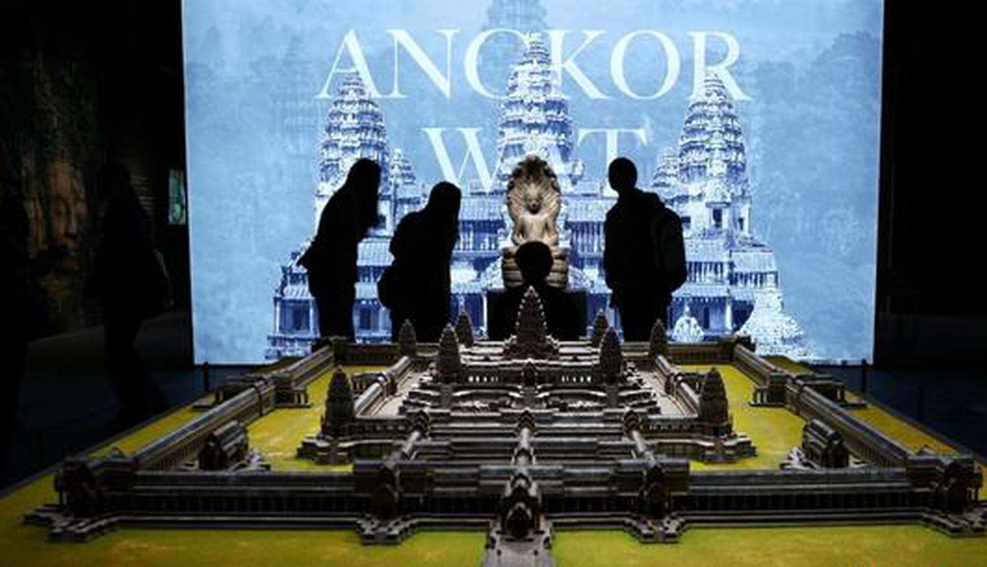 Most Cambodians feel positive about China: survey