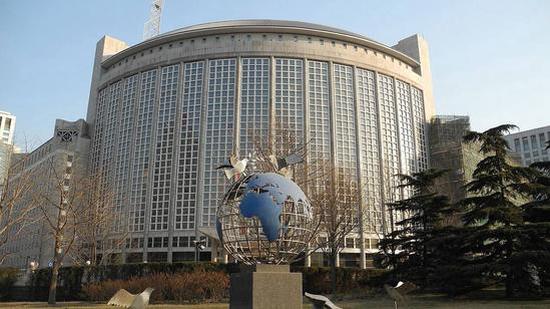 Xi, Trump to discuss bilateral relations, world peace and development